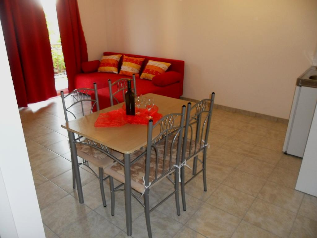 Guesthouse Lucic Orebić Δωμάτιο φωτογραφία