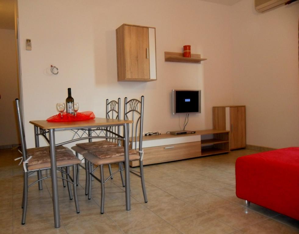 Guesthouse Lucic Orebić Δωμάτιο φωτογραφία